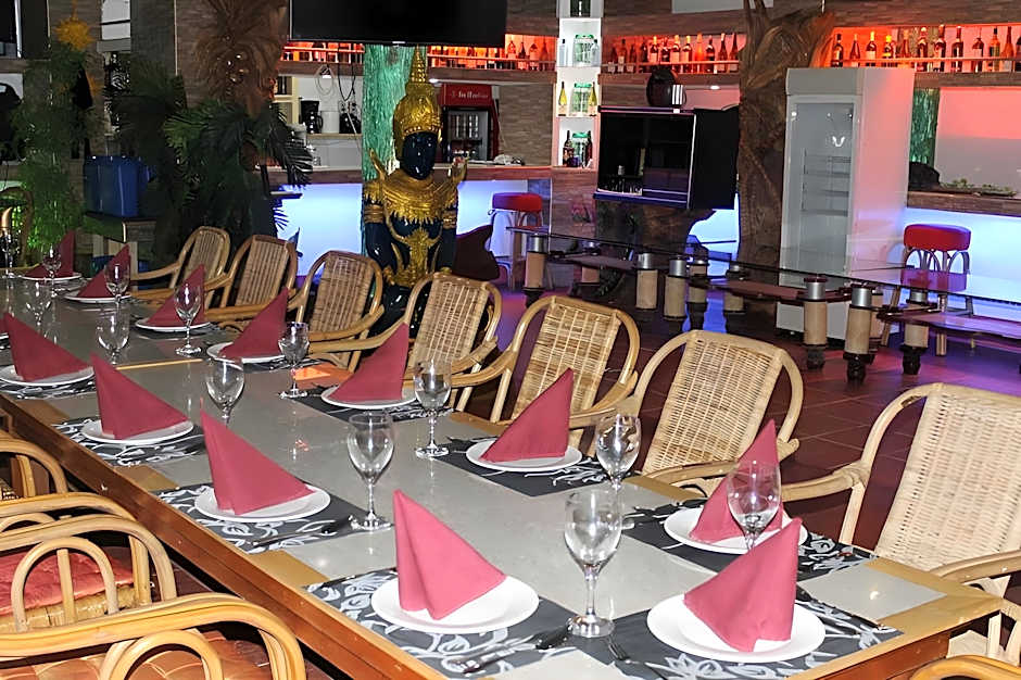 Deep Forest Garden Hotel