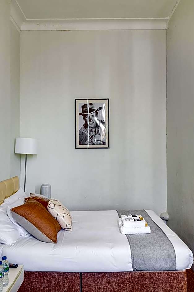 1 Lexham Gardens Hotel