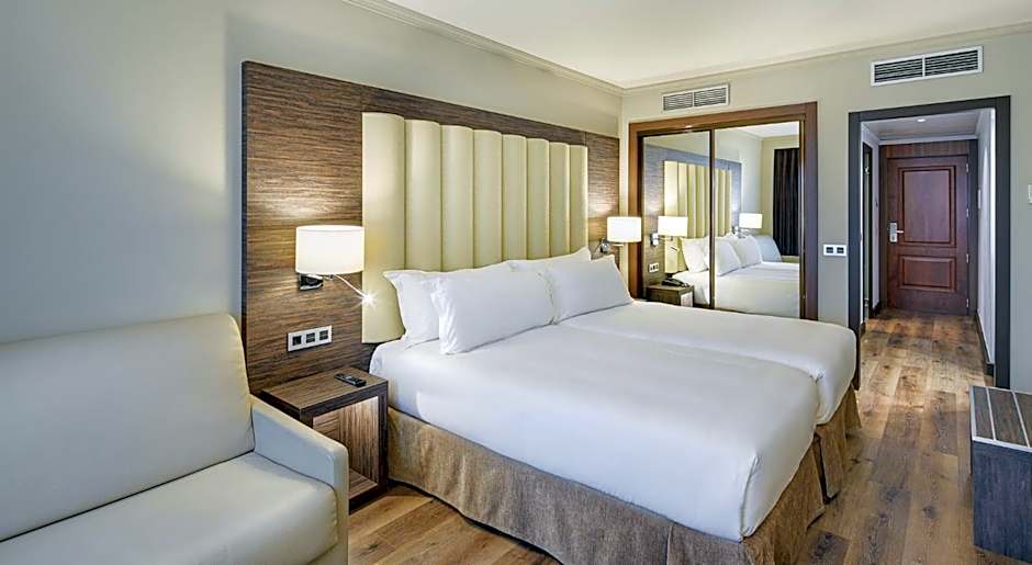 Gran Hotel Luna De Granada