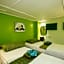 Flamingo Dewata Suite