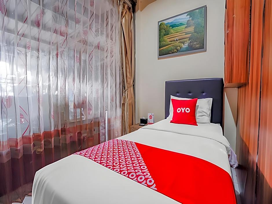 Hotel Salon Fora & Longhill Cafe Fora