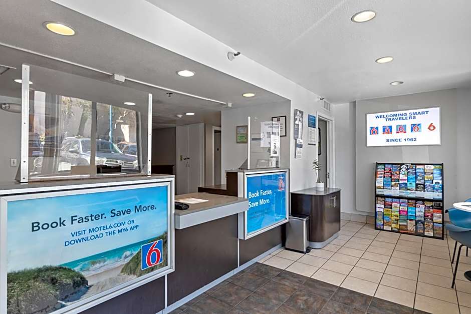 Motel 6-Oceanside, CA