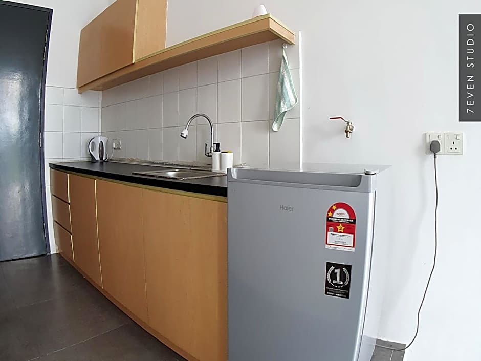 Five Studio - Empire Damansara