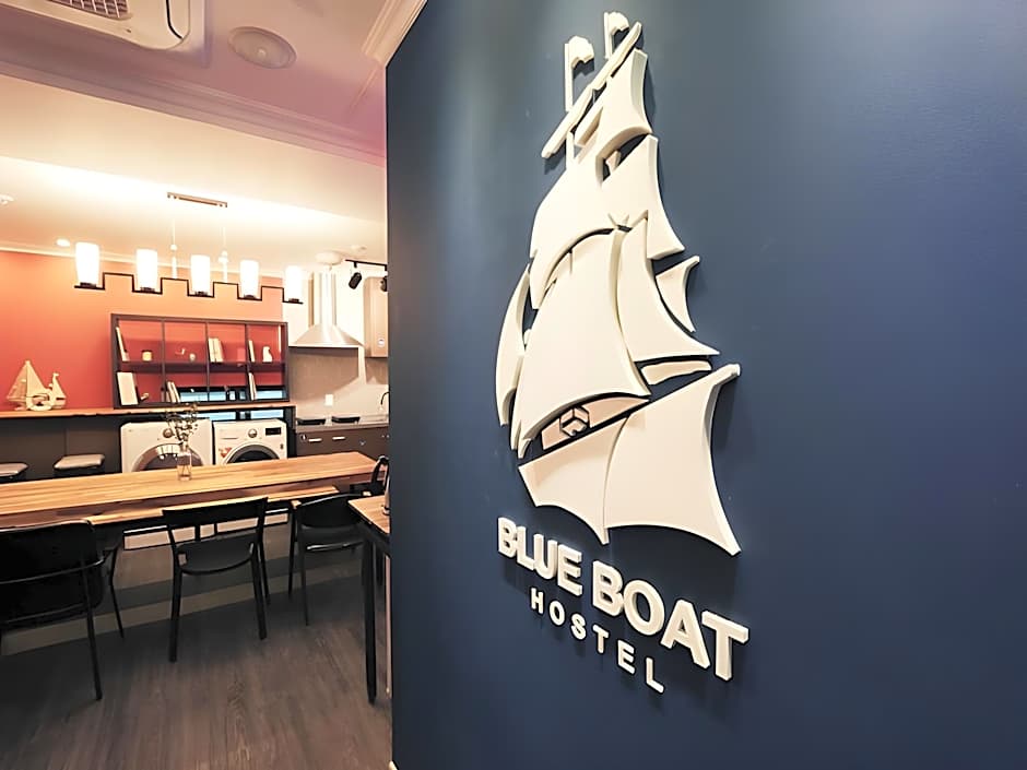 Blueboat Hostel Jeonju (Korea Quality)