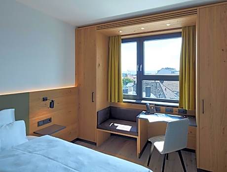 Classic Twin Room - Non-Smoking