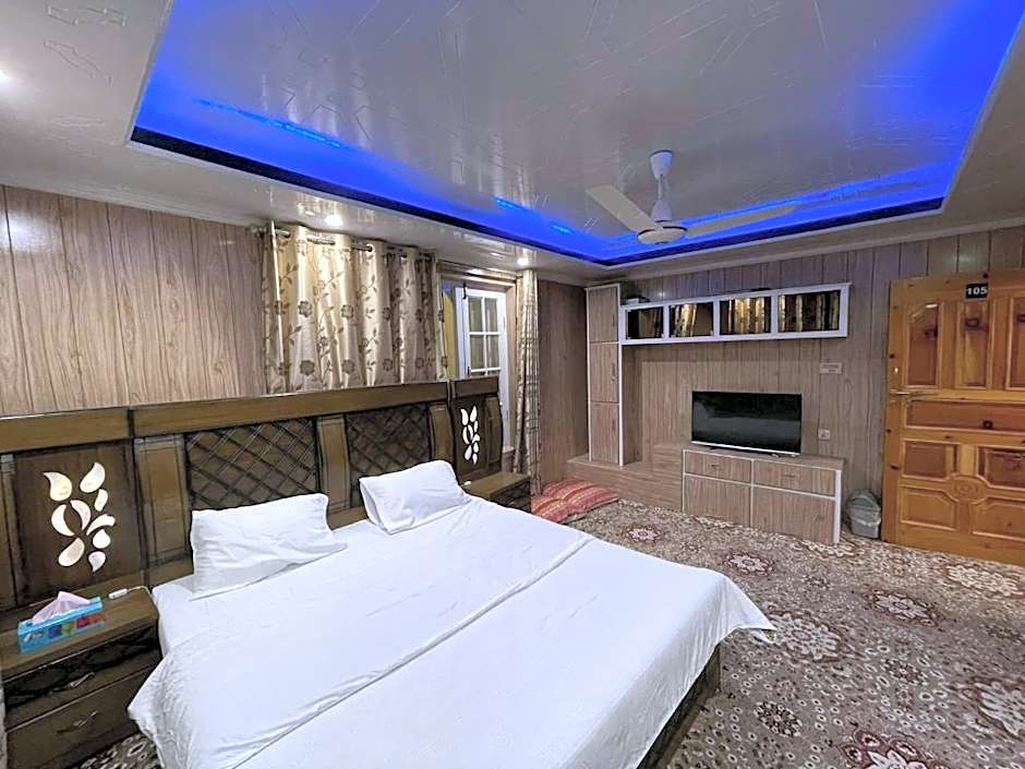 Zdjęcie 1 z 9 — Double Room