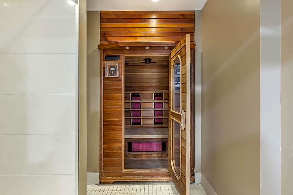 Quality Hotel Burlington