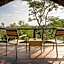 Tshwene Lodge