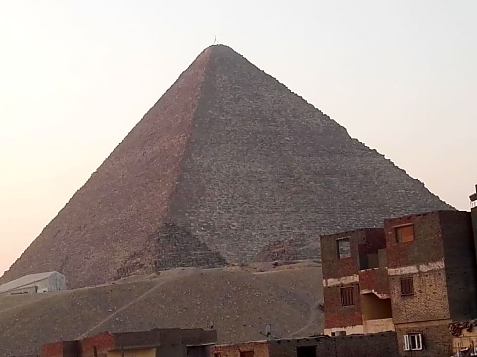 Atlantis Pyramids Inn