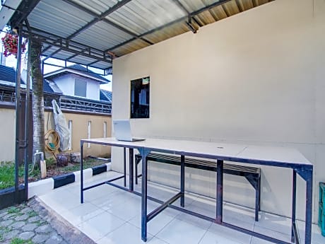 91752 Izzami Homestay Syariah