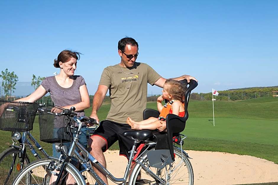 Le Domaine du Golf*** by Ateya Vacances