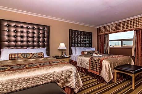 Suite-2 Queen Beds Non-Smoking Microwave And Refrigerator Wi-Fi Full Breakfast