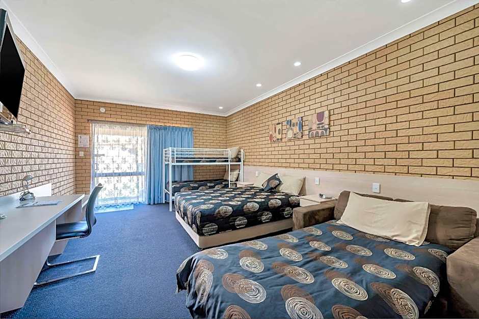 Warwick Settlers Inn