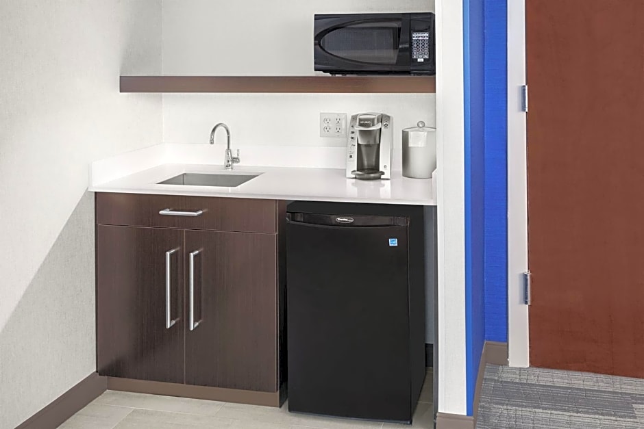 Holiday Inn Express South Portland, an IHG Hotel