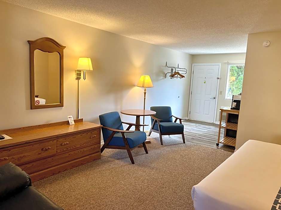 Four Seasons Inn