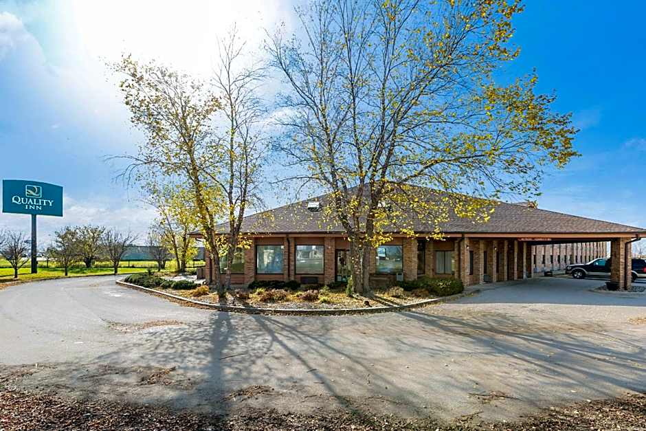 Quality Inn - Storm Lake