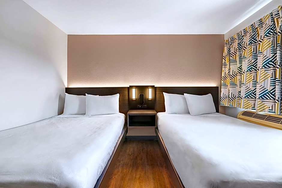 Motel 6-Kirkland, WA - North Kirkland