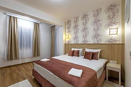 Double Room with Patio