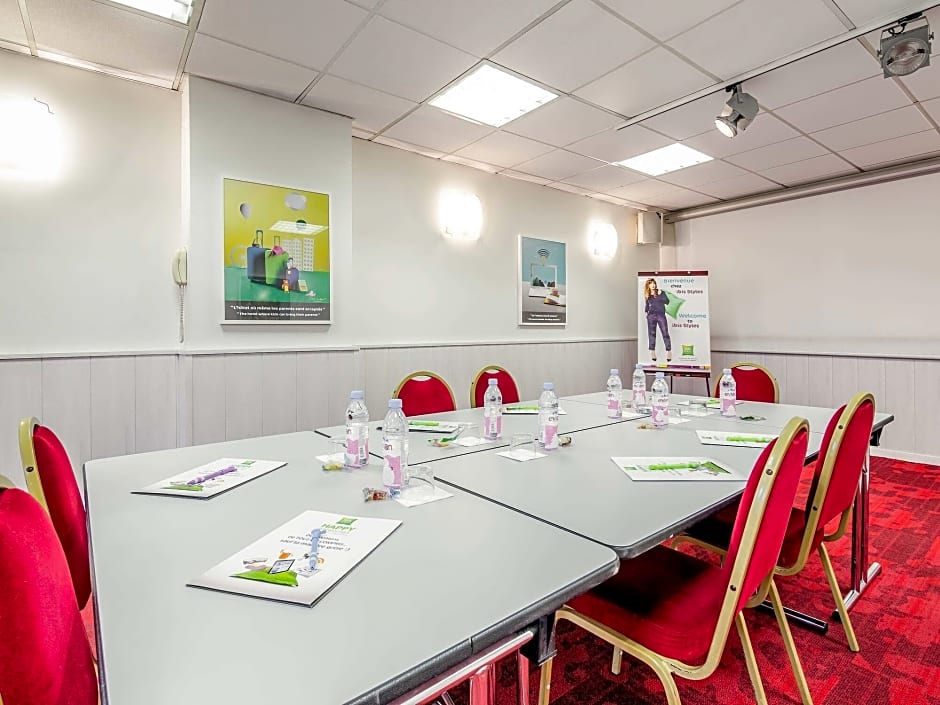 ibis Styles Bayonne Centre Gare, France. Rates from EUR65.