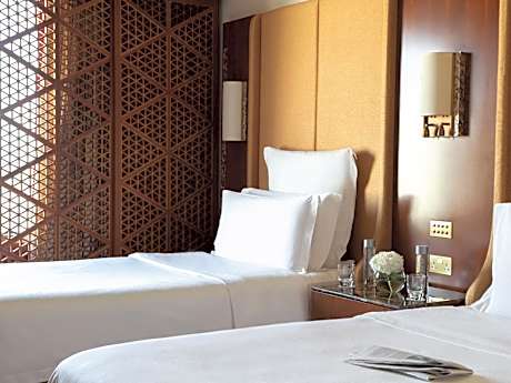 Deluxe Twin Room with Complimentary Access to the Spa Wet Facilities