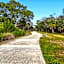 Waterfront Resort Condo w Beach