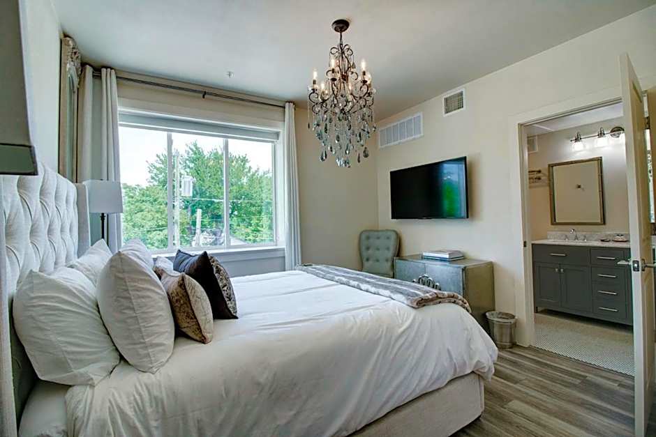 The Bishop Arts Hotel by Qresorts