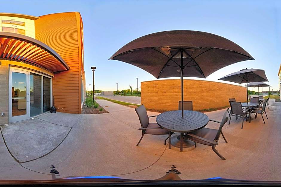 Fairfield Inn & Suites by Marriott Milwaukee Brookfield