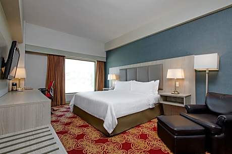 1 King Standard Top Floor