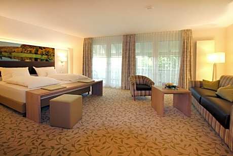 Premium Quadruple Room