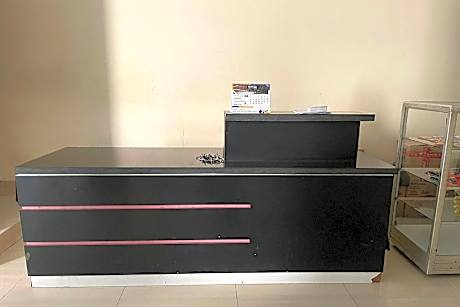 OYO 93769 Setia Budi Guest House 2