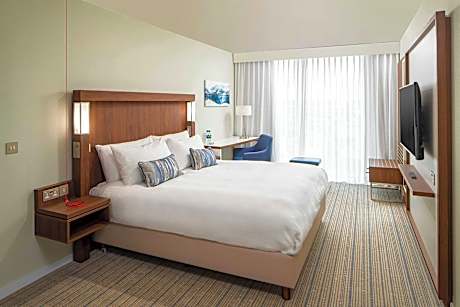 Standard Room, 1 King Bed, Non Smoking