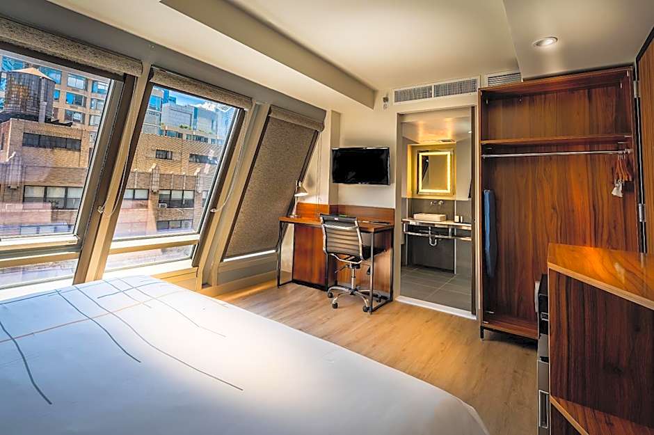 La Quinta by Wyndham Time Square South