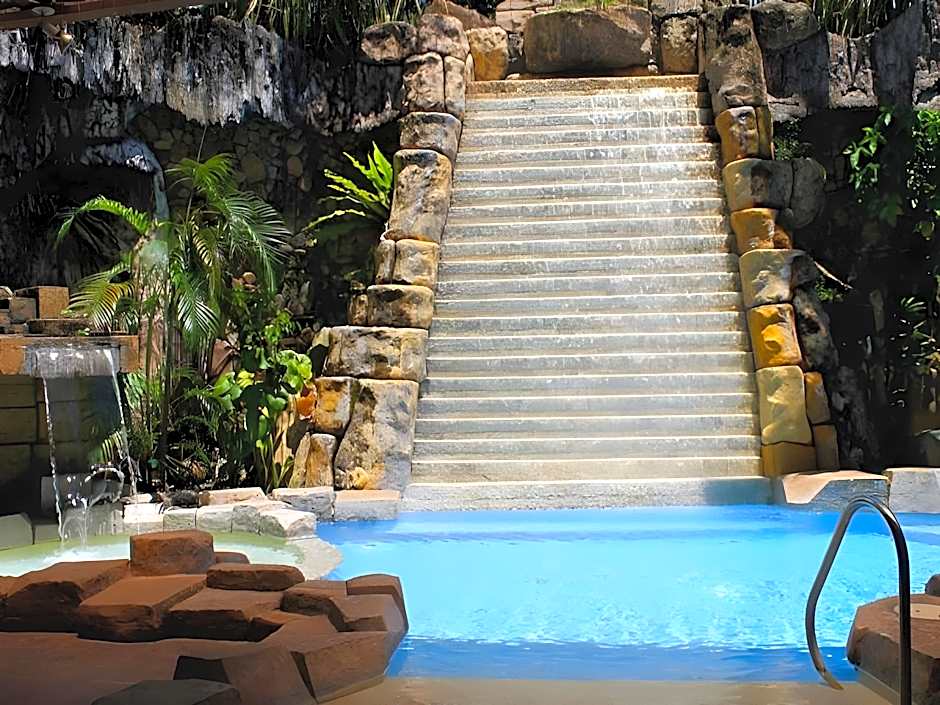 Goldenfield Kundutel