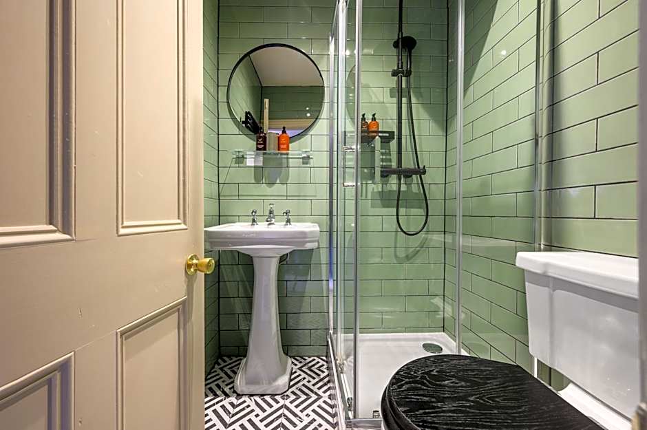 Clementine's Guest House