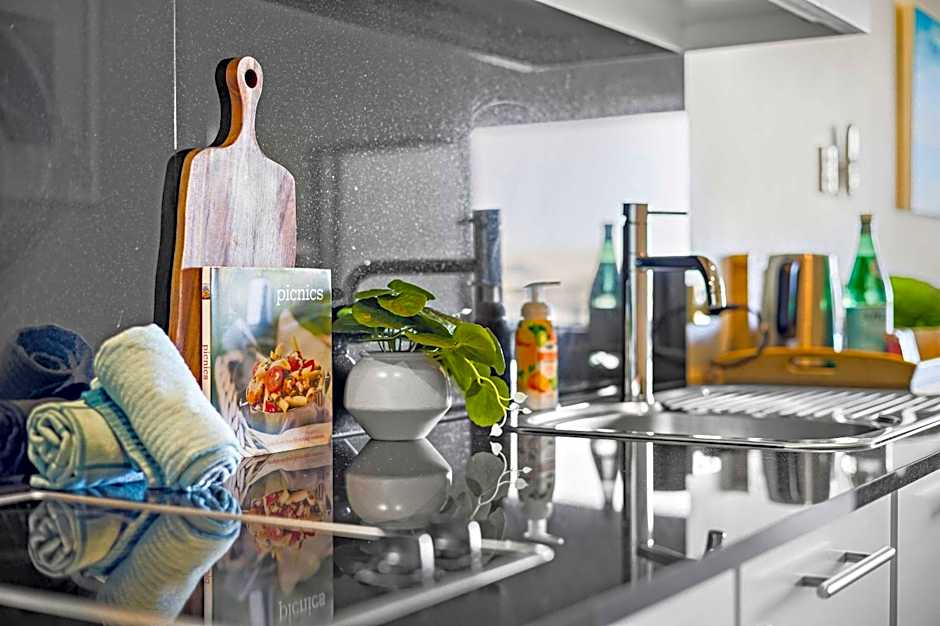 Mandurah Resort by the Beach