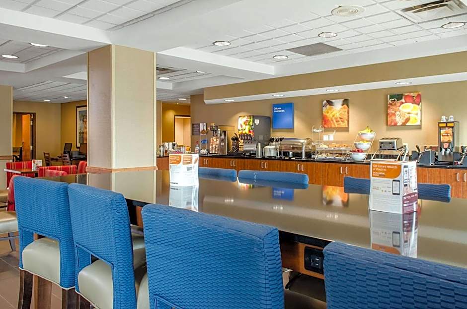 Comfort Inn & Suites Biloxi-D'Iberville