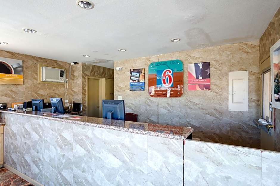 Motel 6-Santa Fe, NM - Downtown