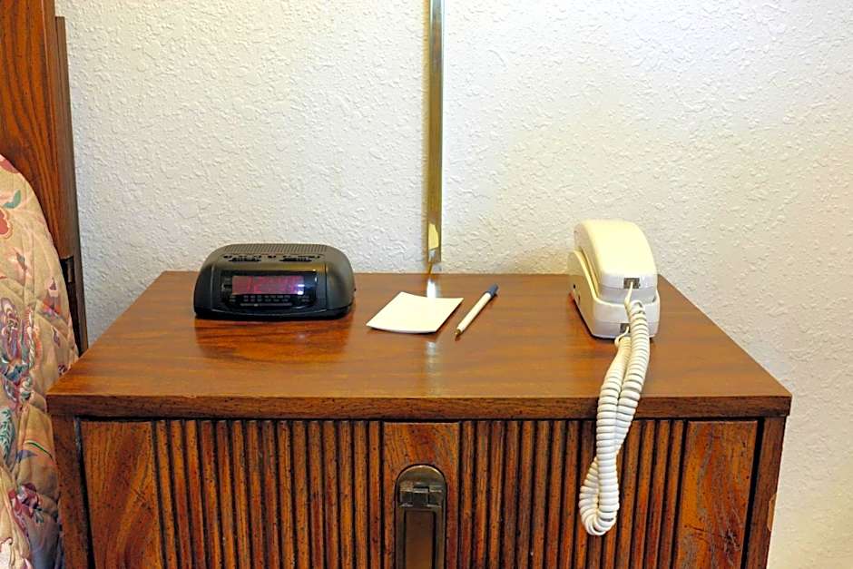 Town House Motel