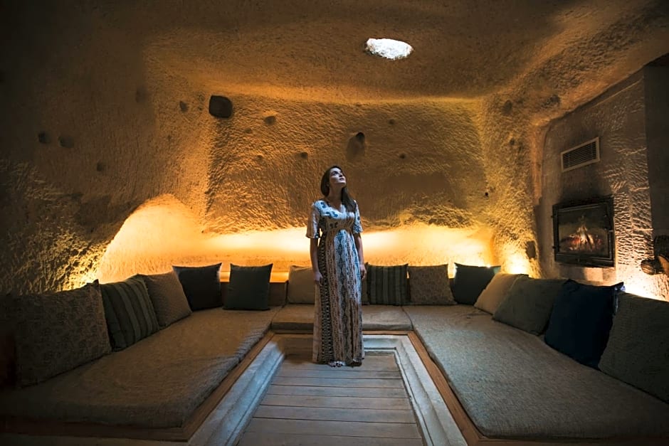 Azure Cave Suites - Cappadocia