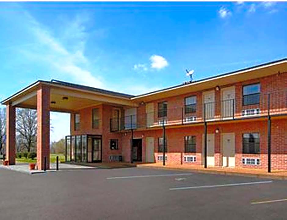 Days Inn by Wyndham Brownsville