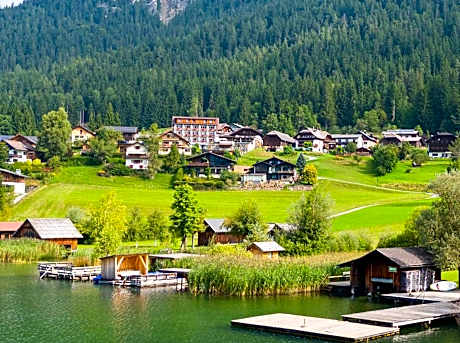 Kolbitsch am Weissensee ein Seeblick der verzaubert