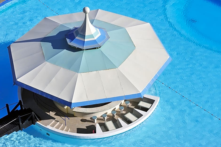 Pestana Delfim Beach & Golf Hotel