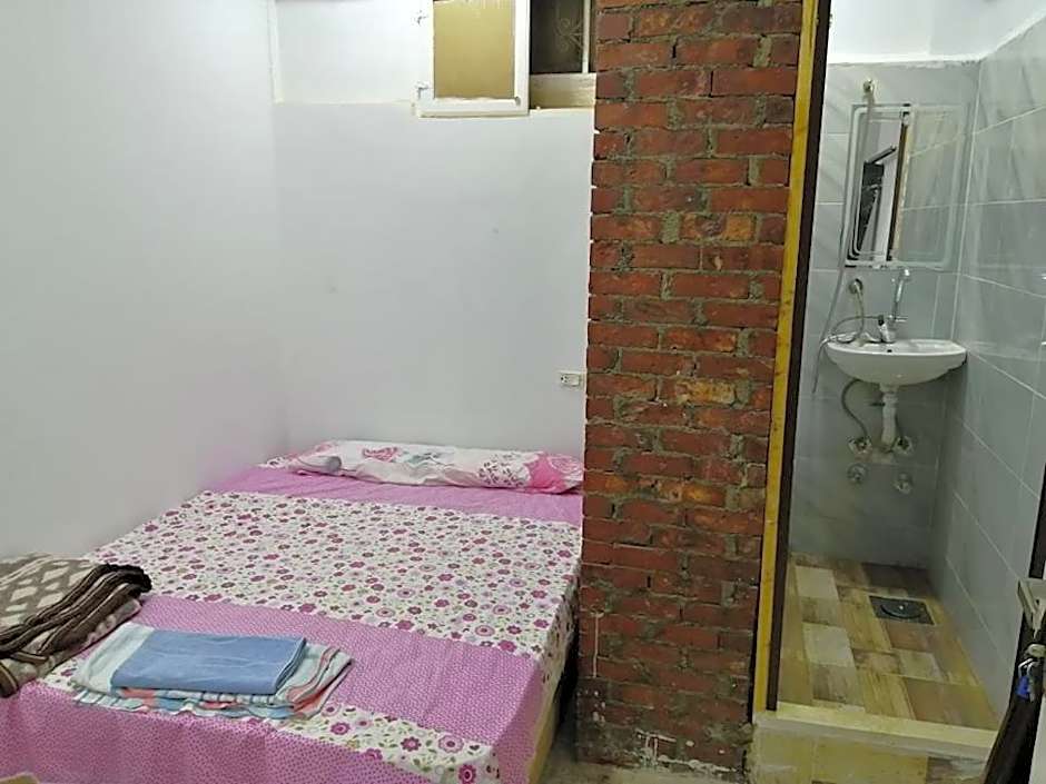 Foto 1 daripada 2 — Double Room with Private Bathroom