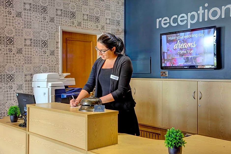 Allerton Court Hotel