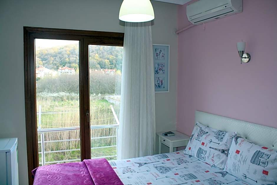 Sapphire Hotel