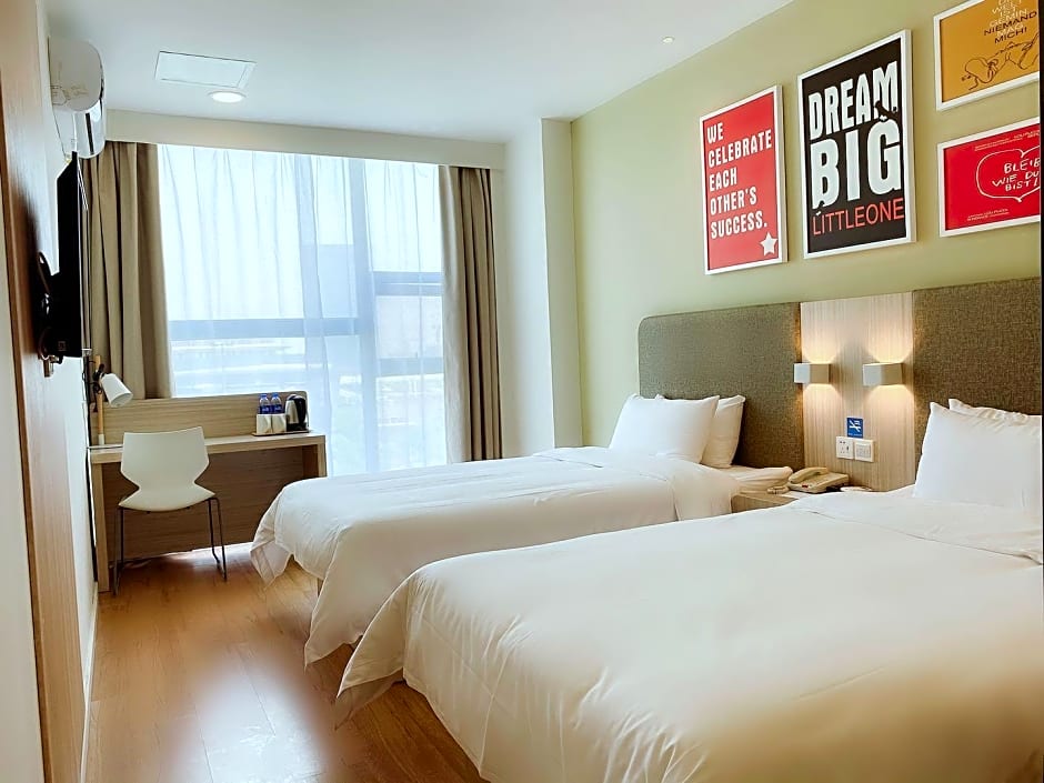 Hanting Hotel Wuxi Railway Station South Square