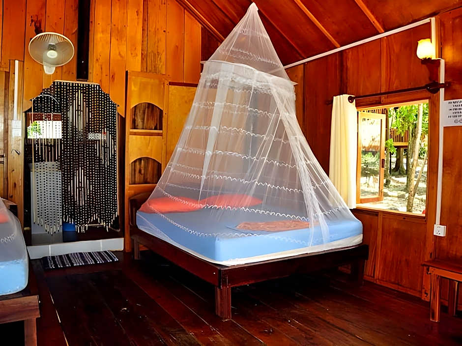 White Beach Bungalows at Koh Rong Island