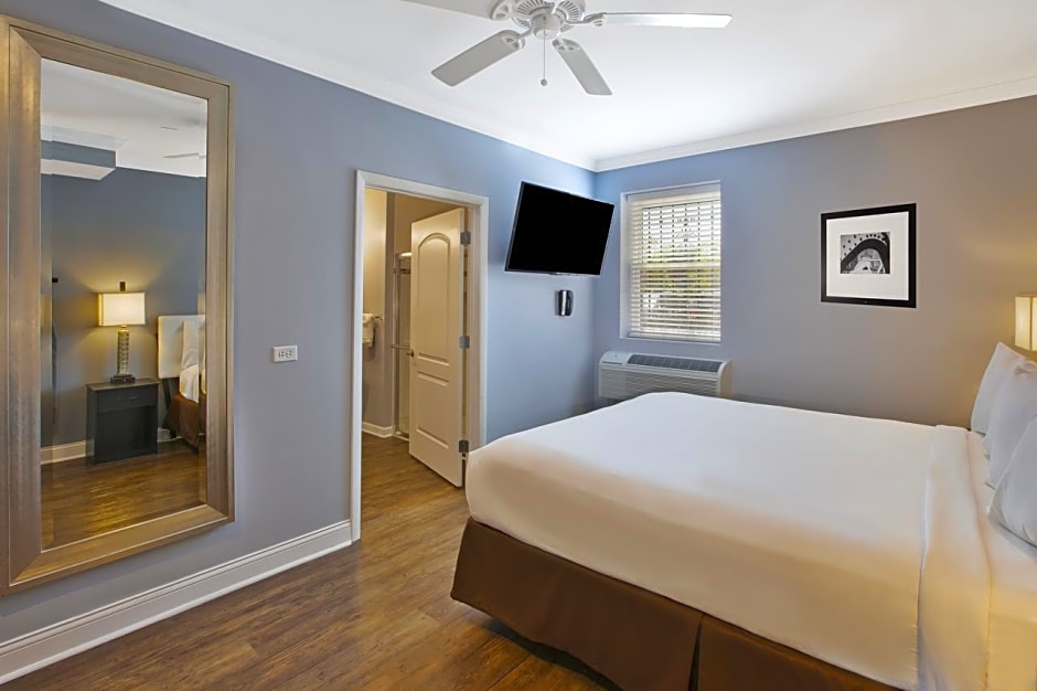 Hotel Chicago West Loop, SureStay Collection by Best Western