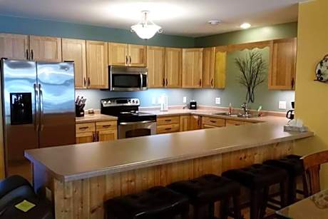 Minocqua Lake Condo B7