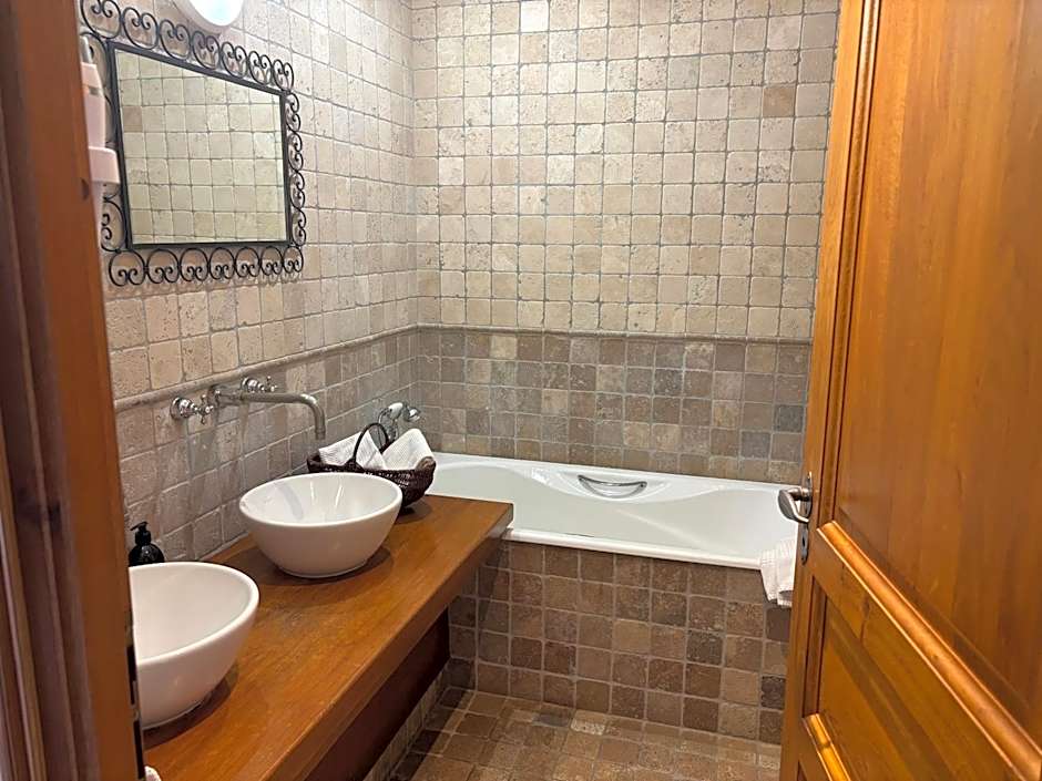 Manoir Des Douets Fleuris